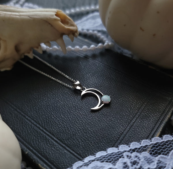 Crescentis - Crescent Moon Necklace Sterling Silver