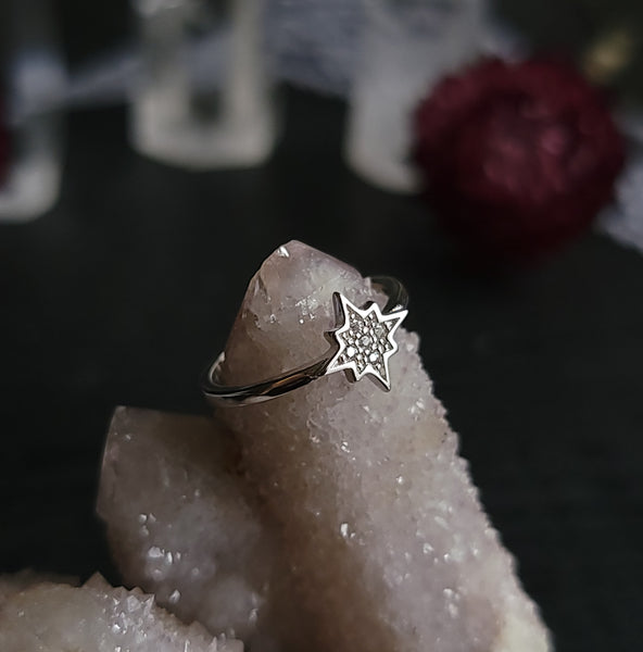 Sirius Ring - Sterling Silver Star Ring